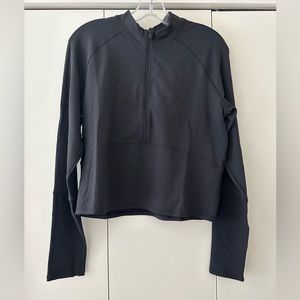 Lululemon cropped run top